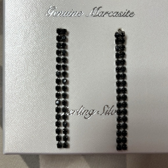 New genuine marcasite & sterling silver dangling earrings - Picture 2 of 7
